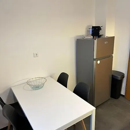 Gemütliche Nähe - Parkplatz *